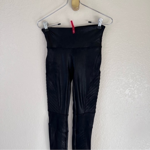 Spanx Faux Leather Moto Leggings size small - Picture 6 of 16